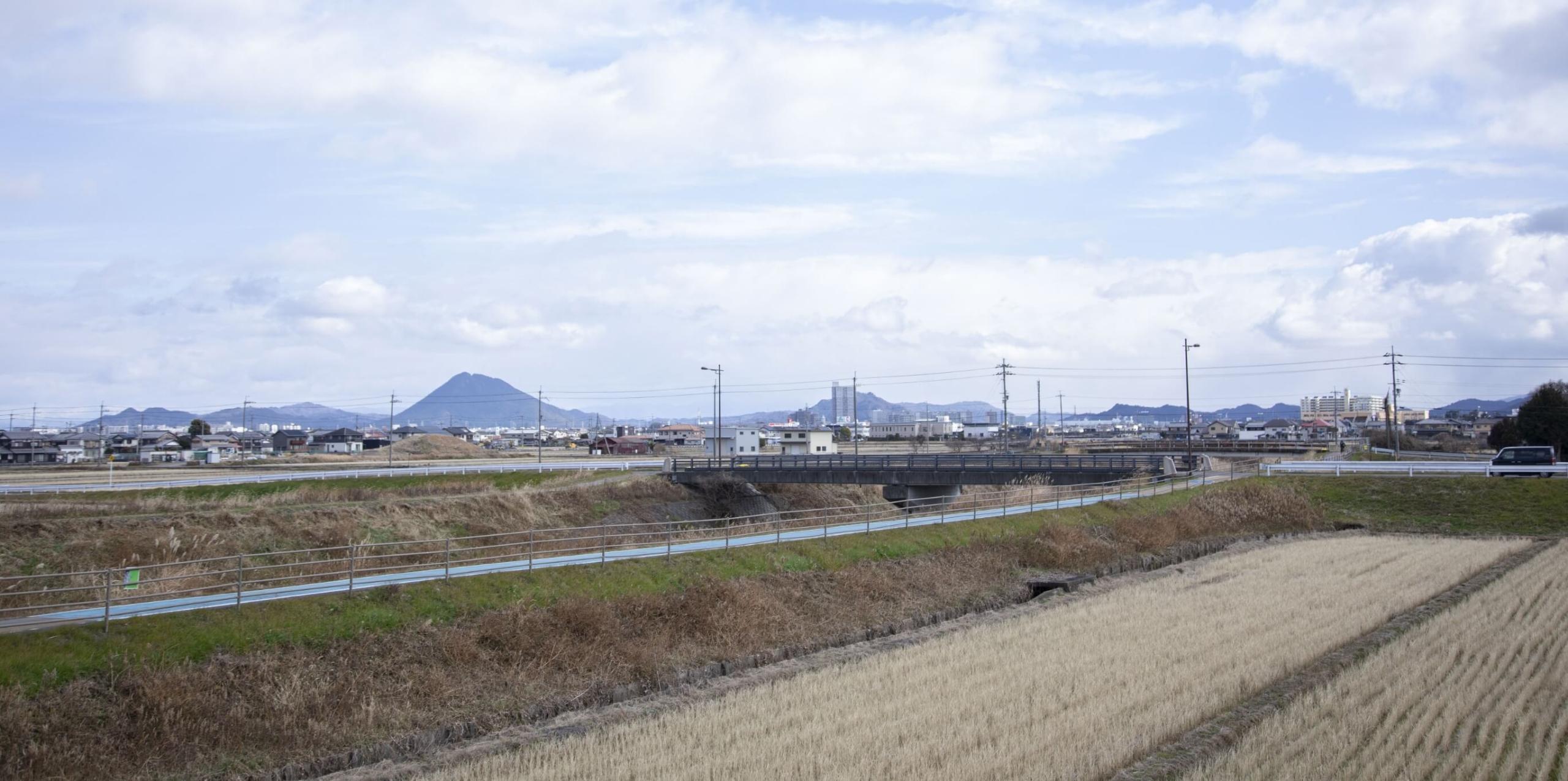 アドコミュニティがある栗東市の風景